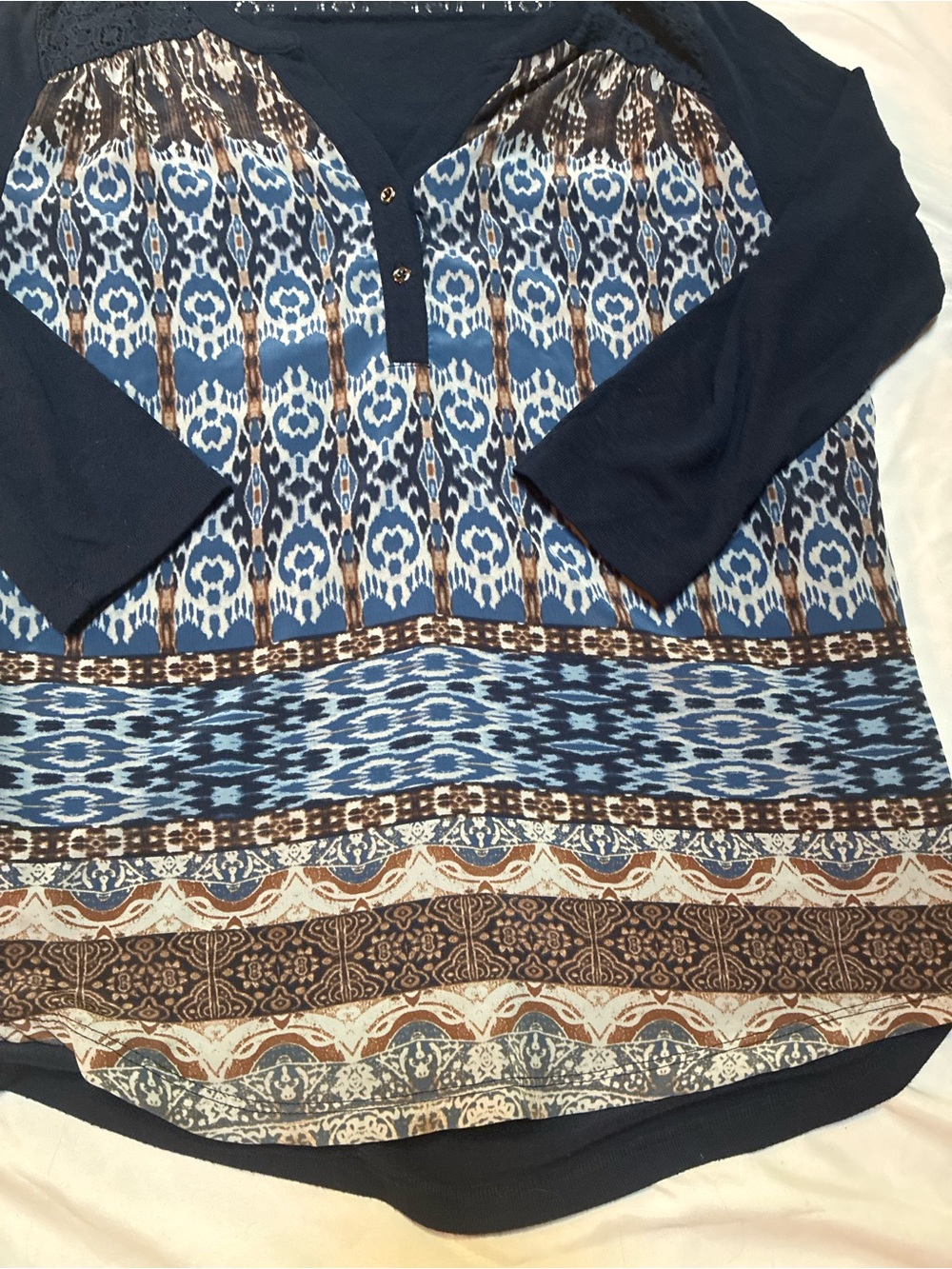 DB Navy Blue Patterned Women's Top Size Medium - Picture 6 of 9